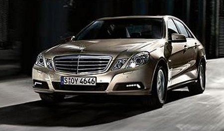 2010 Mercedes-Benz E-Class leaked early