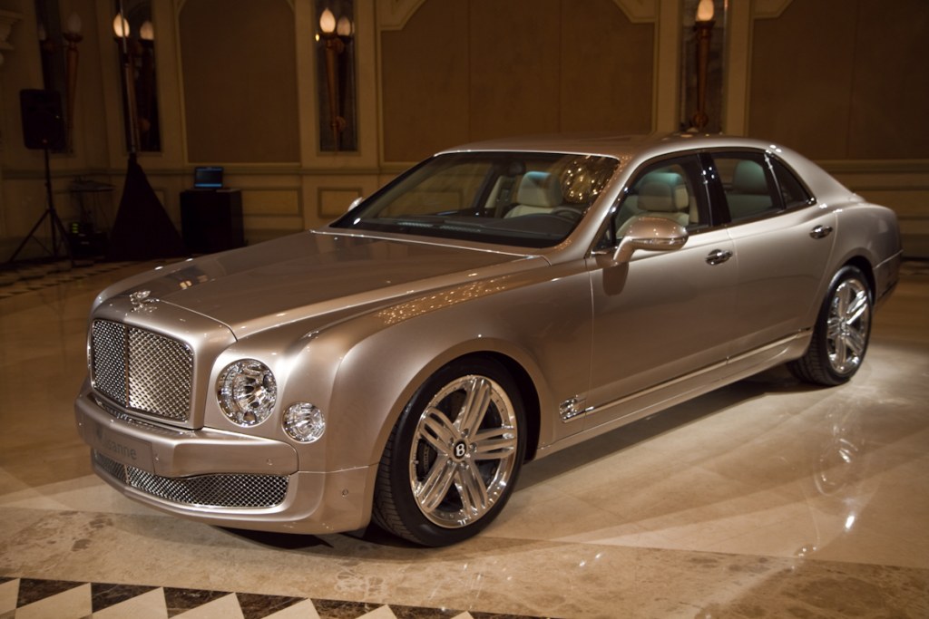Bentley Mulsanne debuts in the UAE