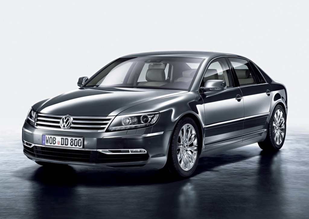 Volkswagen Phaeton 2011 redesign rocks China