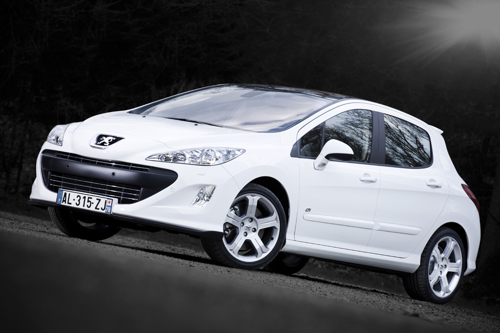 Peugeot 308 GTi launched