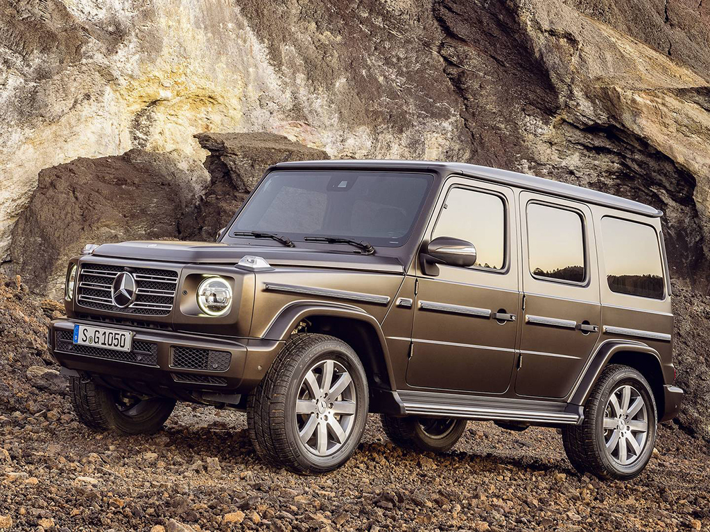 2019 Mercedes-Benz G-Class looks old, but very new underneath