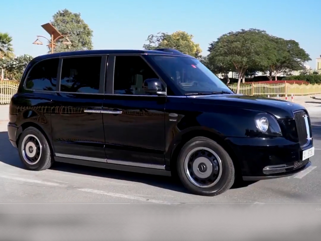 Dubai brings in London taxi cabs for trial