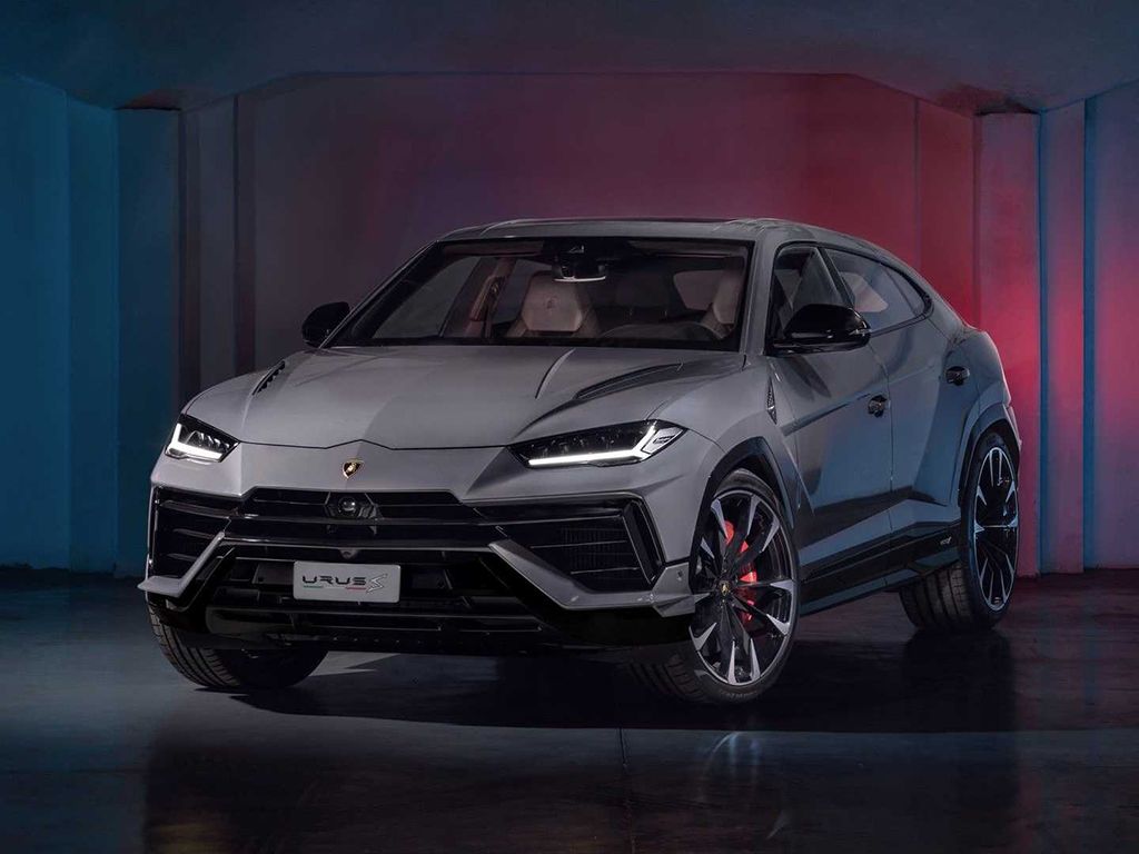 2023 Lamborghini Urus S is the new ‘base’ model