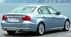 BMW 3-Series 2009 rear view