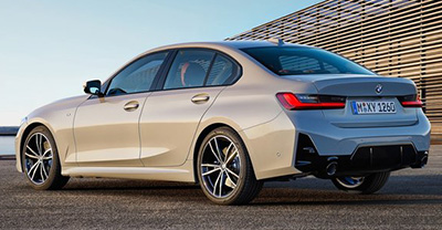 BMW 3-Series 2024 rear view