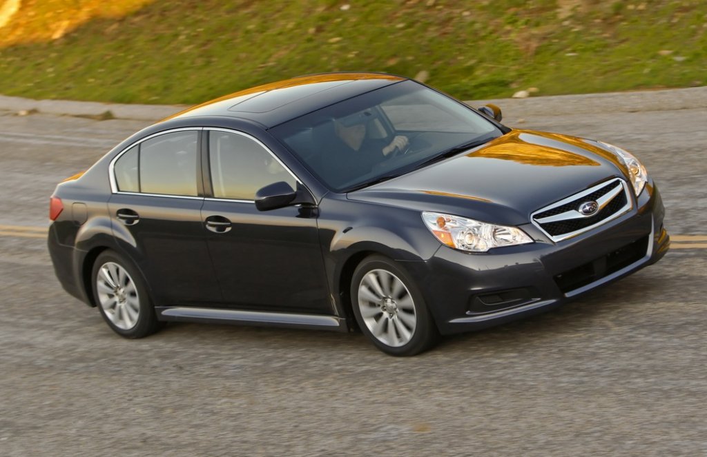 2010 Subaru Legacy coming to NY auto show