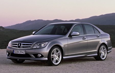 Mercedes-Benz C-Class 2009 gets new efficient engine