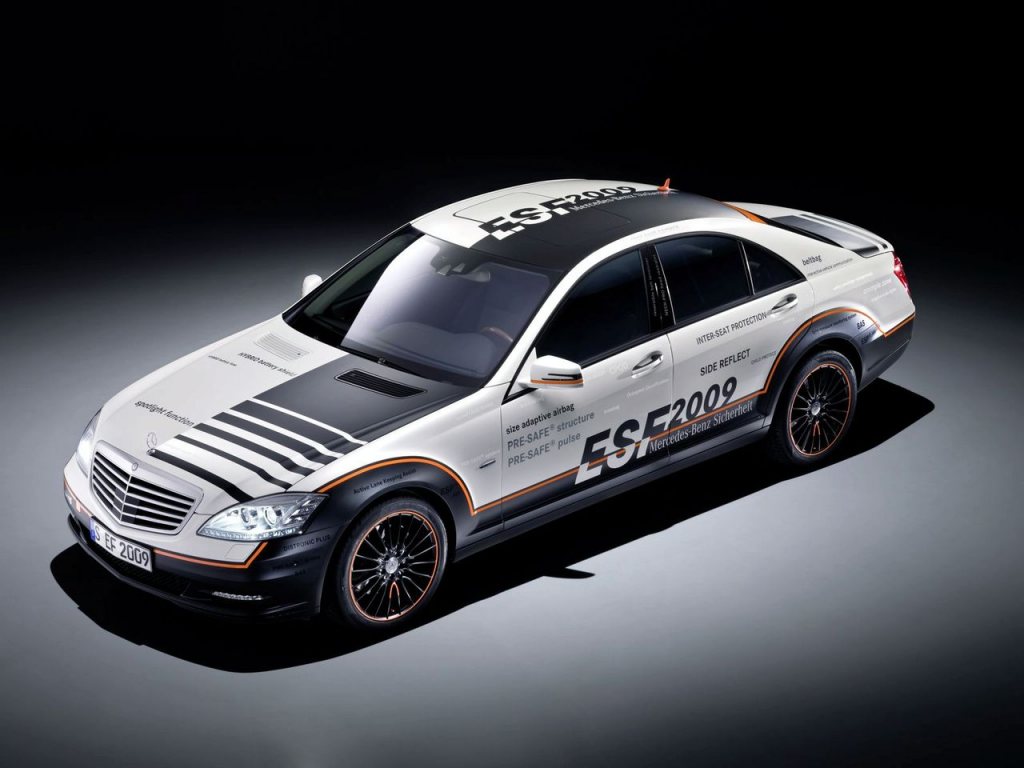 Mercedes-Benz S-Class ESF 2009 safety concept