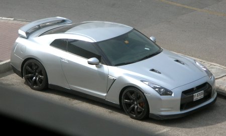 So we finally got a GCC-spec Nissan GT-R