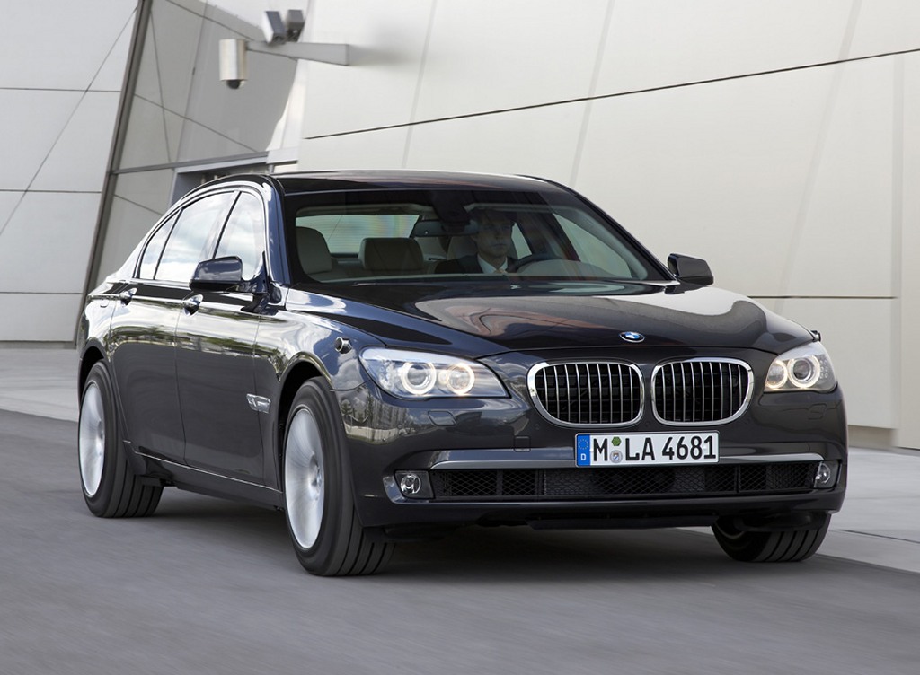 BMW 7-Series 2010 in bulletproof Security spec