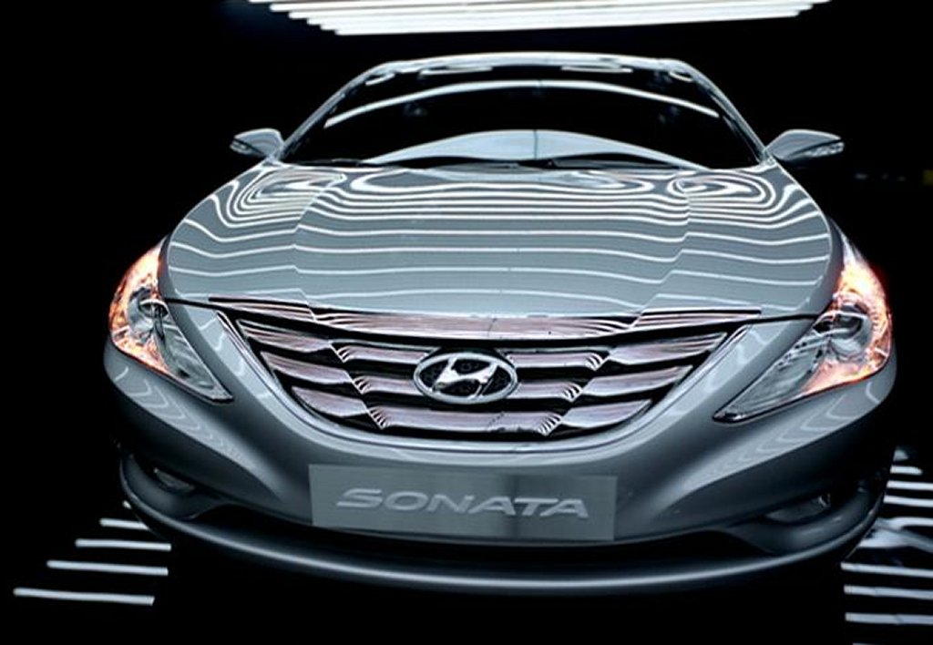 Hyundai Sonata 2010-2011 ready to break cover