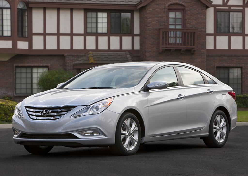 Hyundai Sonata 2011 overseas debut