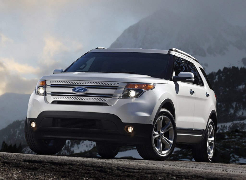 Ford-Explorer