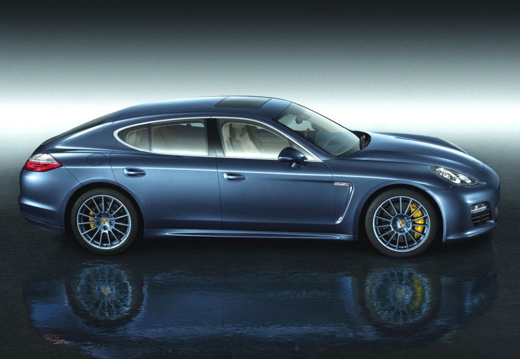 Porsche Panamera 2011 gets power and bodykit options