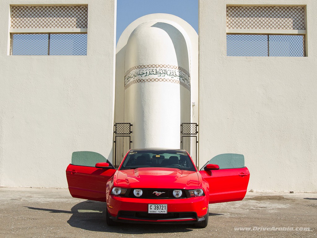 Walkaround: A closer looks at the 2011 Ford Mustang GT