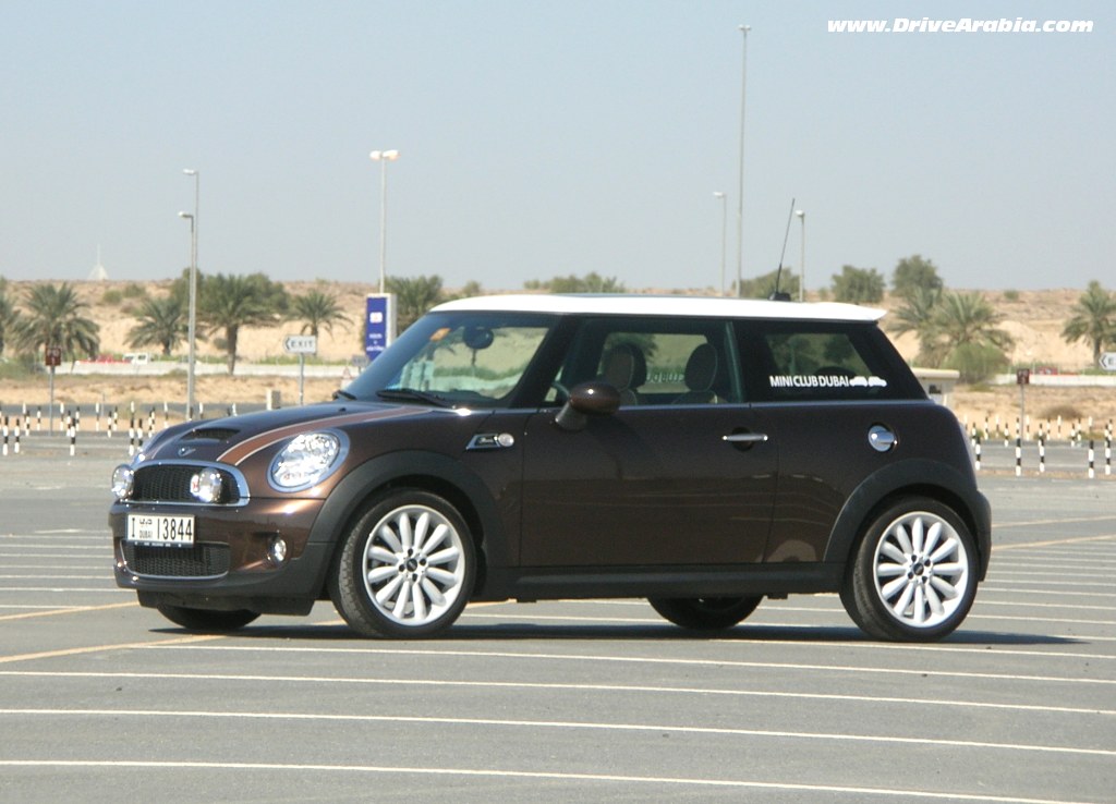 First drive: 2010 Mini Mayfair Cooper S in Dubai