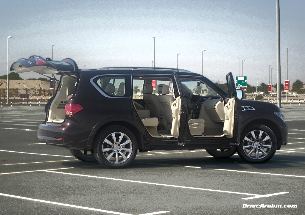 Long-term update: 2011 Infiniti QX56 interior