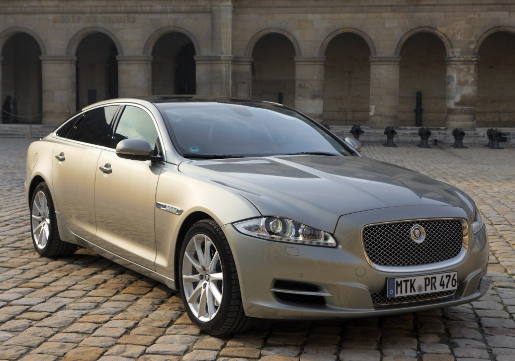 Jaguar XJ V6 2012 base model in UAE & GCC