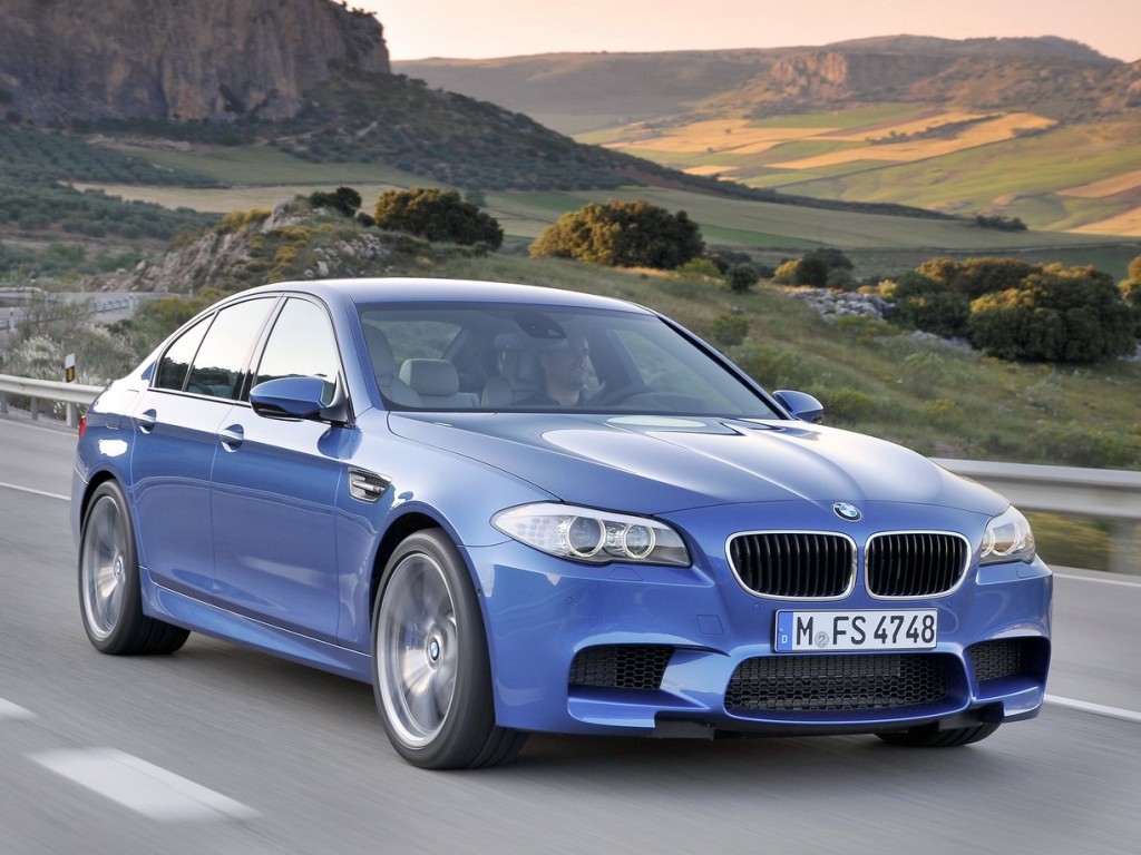 BMW M5 2012 sedan revealed early