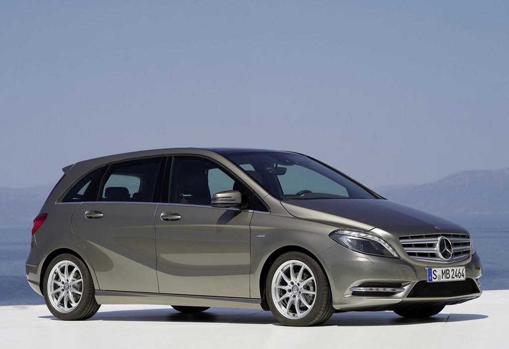 Mercedes Benz B-Class 2012 to debut at Frankfurt Motor Show