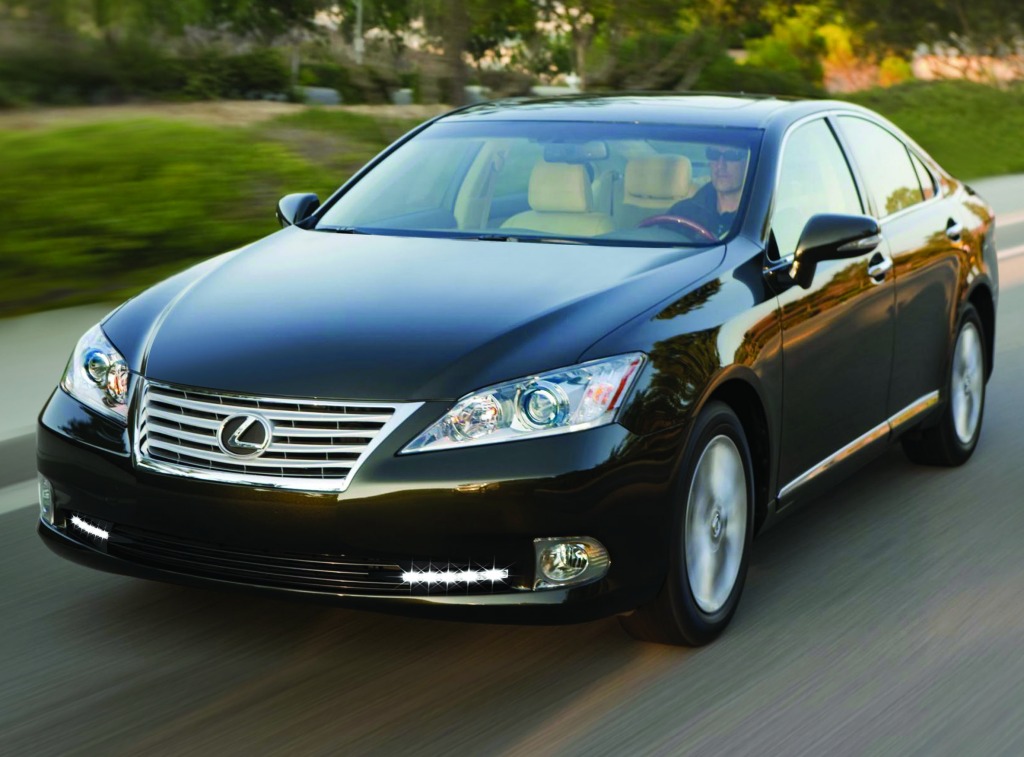 Lexus ES 350 2012 on sale in the UAE