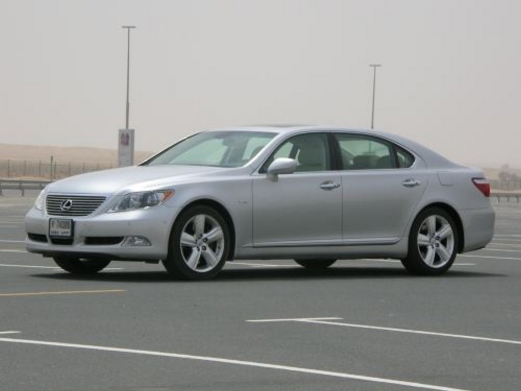 2007 Lexus LS 460L