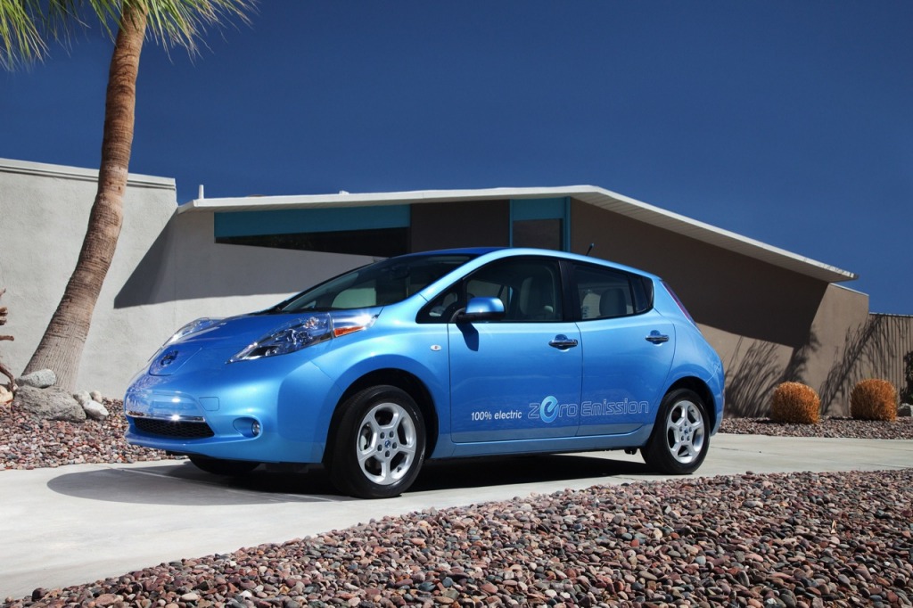 2013 Nissan Leaf gets update and added range