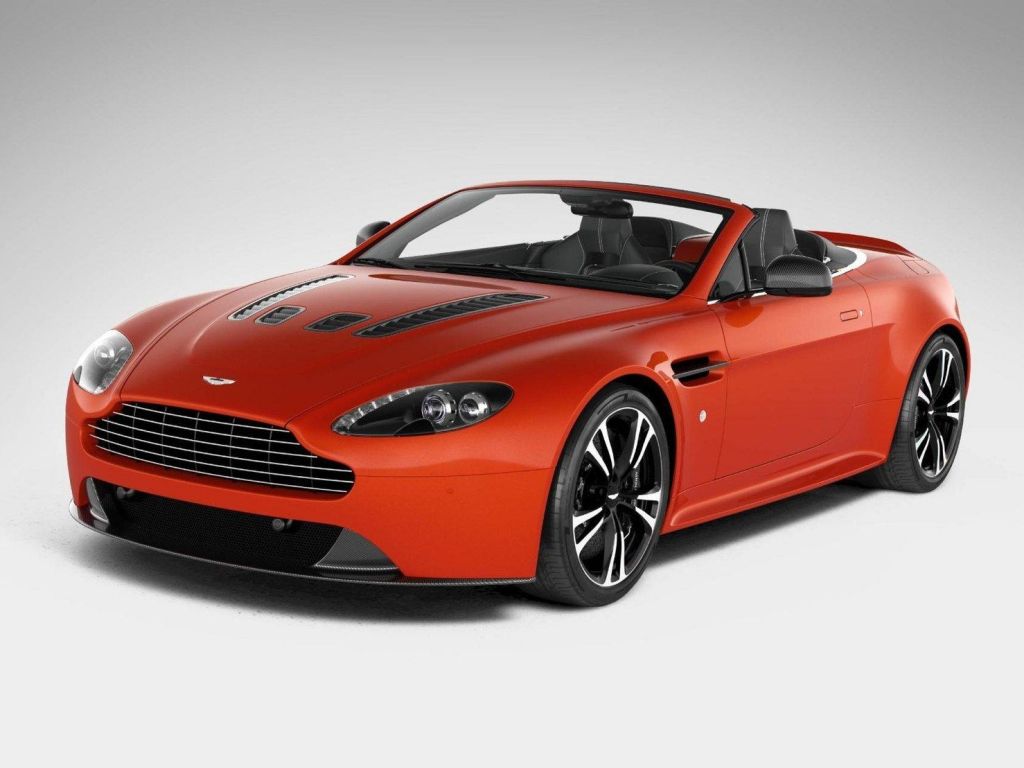 Aston Martin V12 Vantage Roadster revealed for 2013