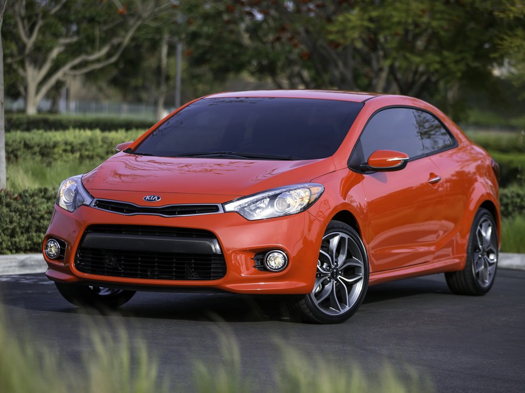 2014 Kia Cerato Koup shows new face at 2013 NY Auto Show