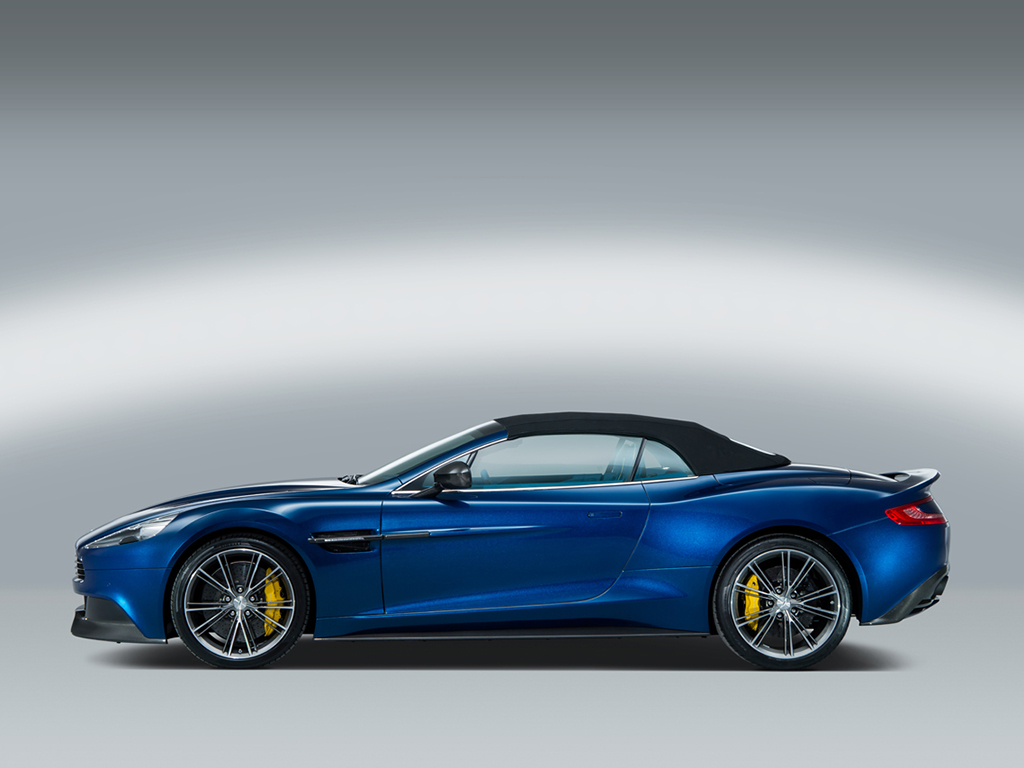 أستون مارتن تطلق  فانكويش فولانتي (Aston Martin Vanquish Volante)