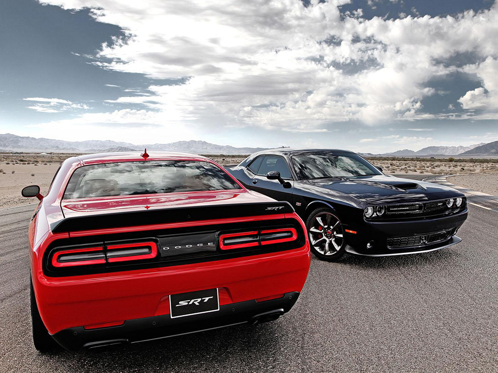 2015 Dodge Challenger SRT Hellcat officially revealed