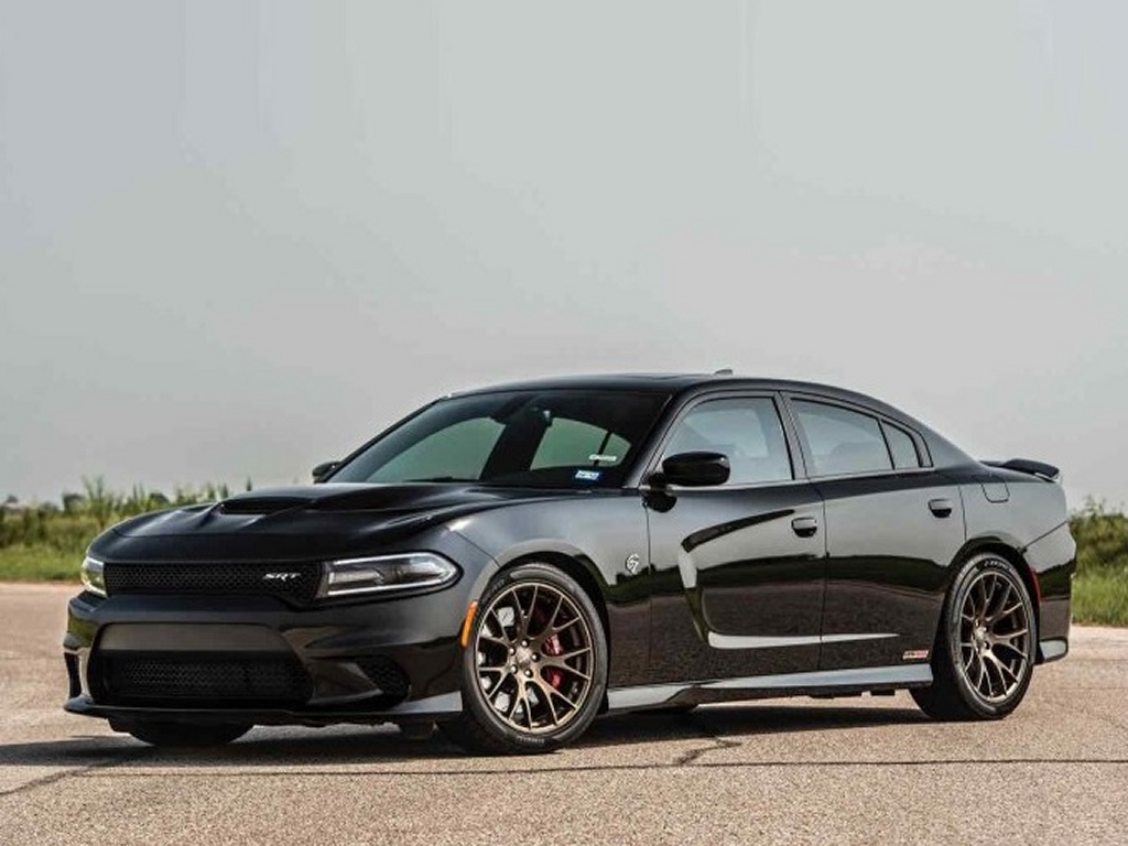 سيارة دودج تشارجر SRT Hellcat المعدلة من قبل "Hennessey" تكسر حاجز 1000 حصان