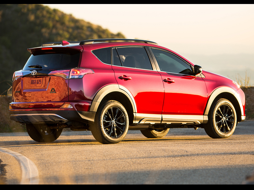 Toyota RAV4 Adventure version revealed