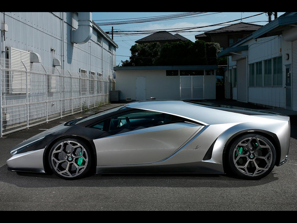 Angular Kode 0 super car flaunts its one-off body