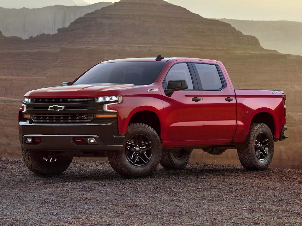 2019 Chevrolet Silverado makes unexpected debut