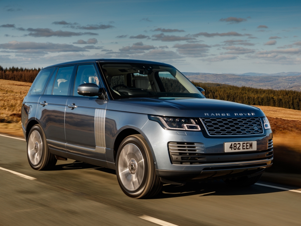 2019 Range Rover P400e PHEV plug-in hybrid coming to UAE & GCC