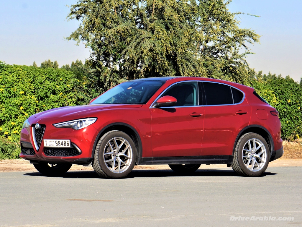 2019 Alfa Romeo Stelvio Super