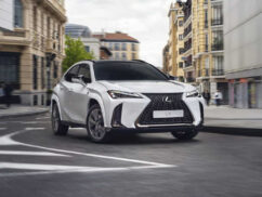 2023 Lexus UX